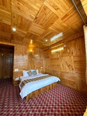 Oak & Mist Homestay